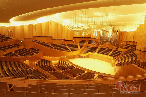 大会2日目は中学校C編成と中学校B編成が行われた(写真/札幌コンサートホールKitara大ホール)